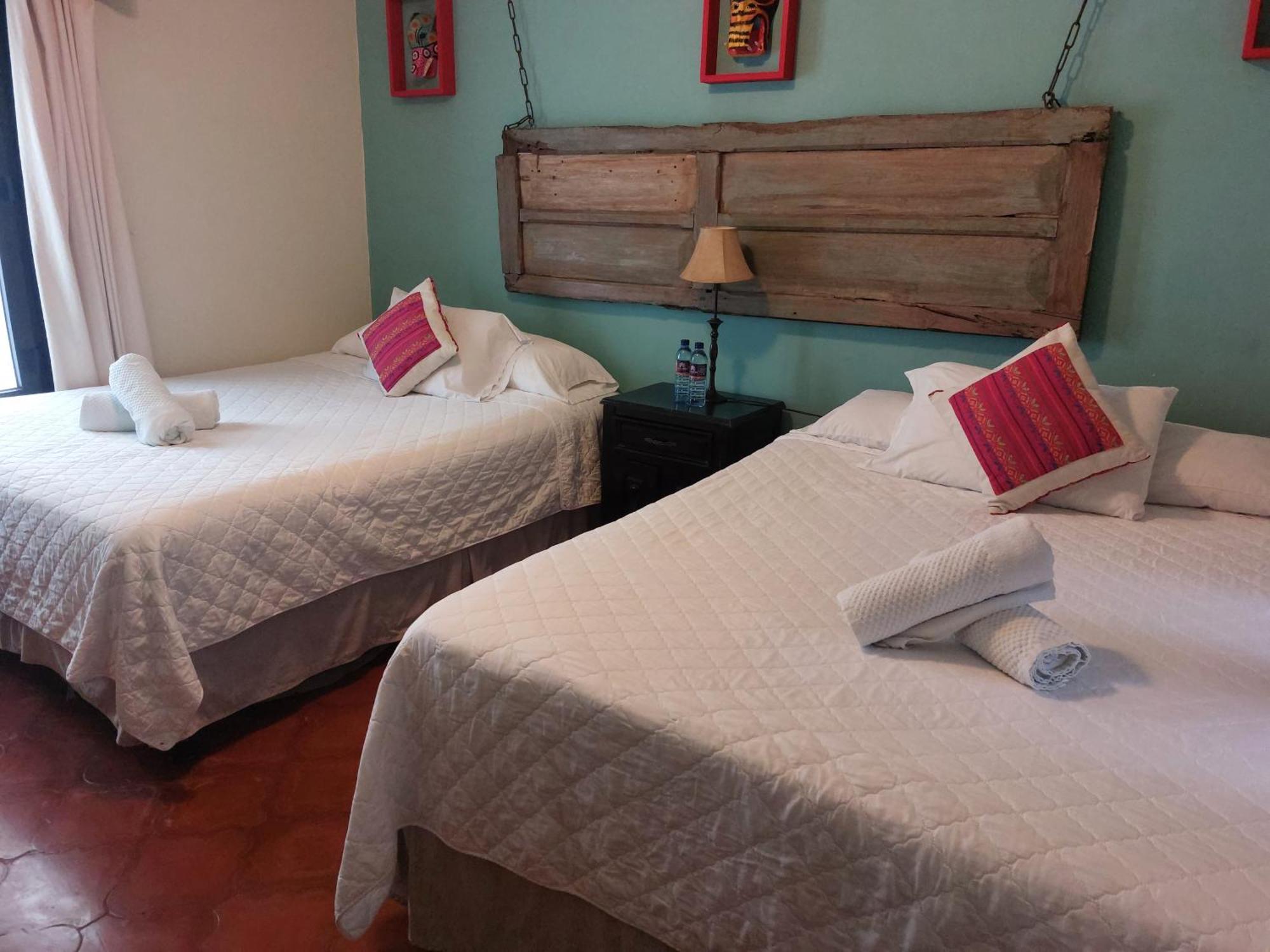 Casa Mia Hotel أنتيغوا غواتيمالا المظهر الخارجي الصورة
